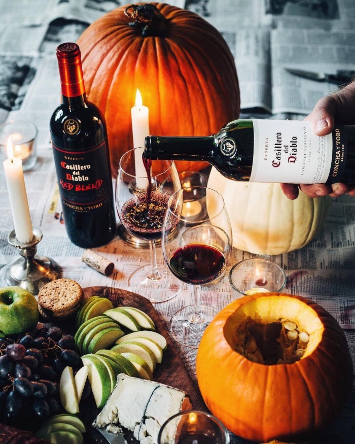 Cách chọn rượu vang cho mùa Halloween