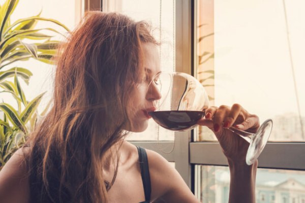 6 cách nếm và thưởng thức rượu vang ngon và chuẩn hơn ai cũng nên biết 