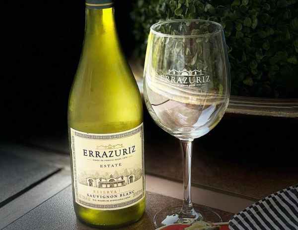 Sauvignon Blanc là dòng rượu vang được sản xuất theo kiểu khô