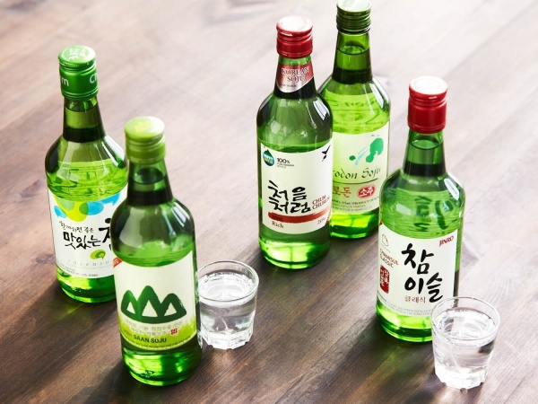  Tìm hiểu về rượu Soju thức uống nổi tiếng của Hàn Quốc 